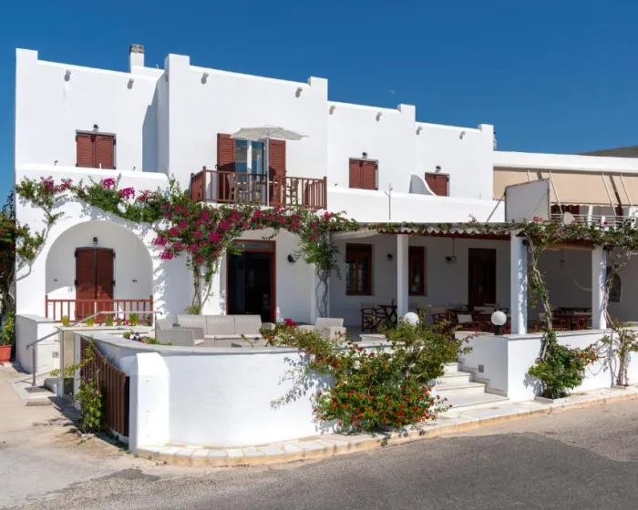 Irene Hotel &amp; Studios Paros