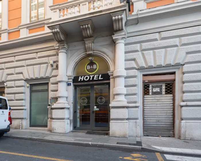 B&amp;B Hotel Trieste