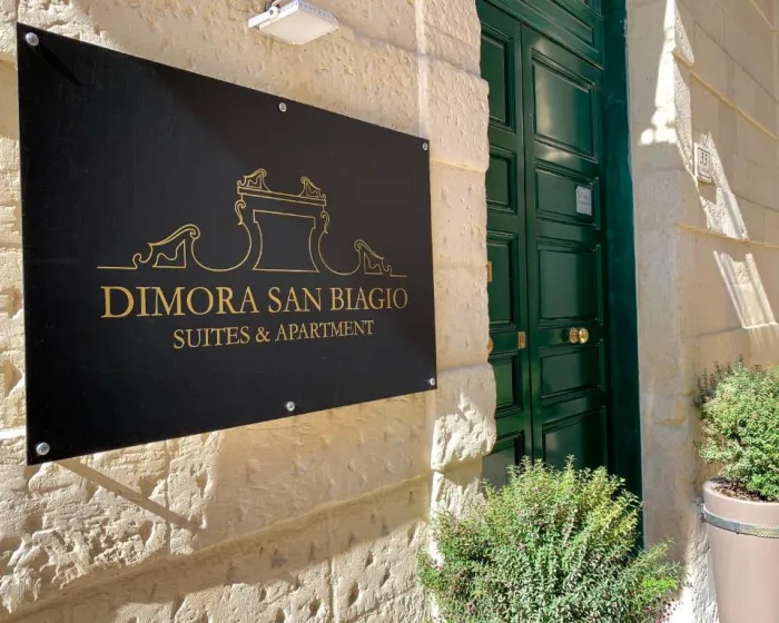 Dimora San Biagio Suites &amp; Apartment