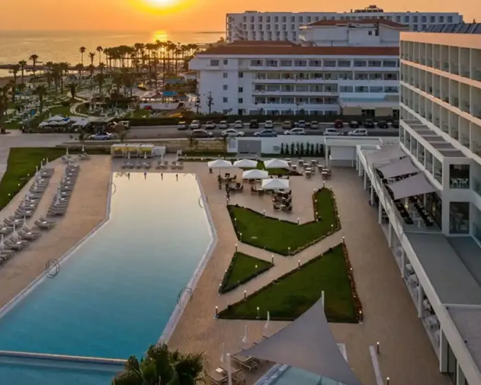 Hotel Louis Ivi Mare Paphos