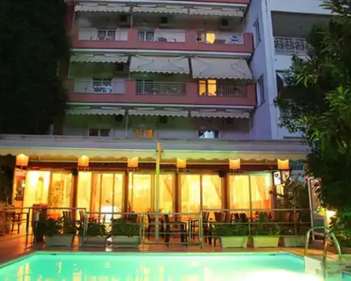 Hotel Mallas Nea Kalikratia