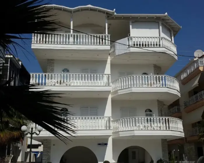 Vila Zinos Paralia