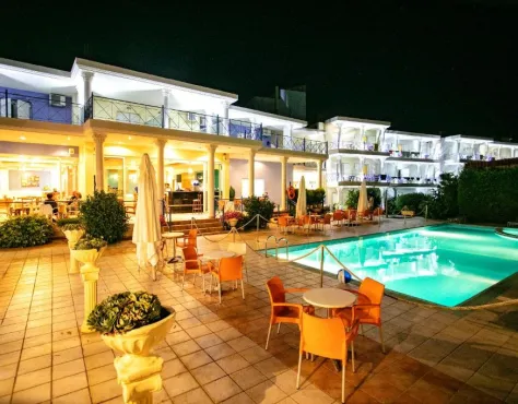 Zeus Paradise Hotel Ammoudia