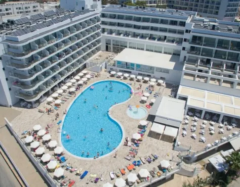 Tofinis Hotel Ayia Napa